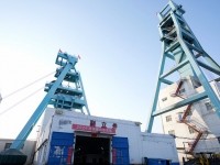 2月10日，尊龙集团官网在陕西彬长文家坡矿业进行外景拍摄
